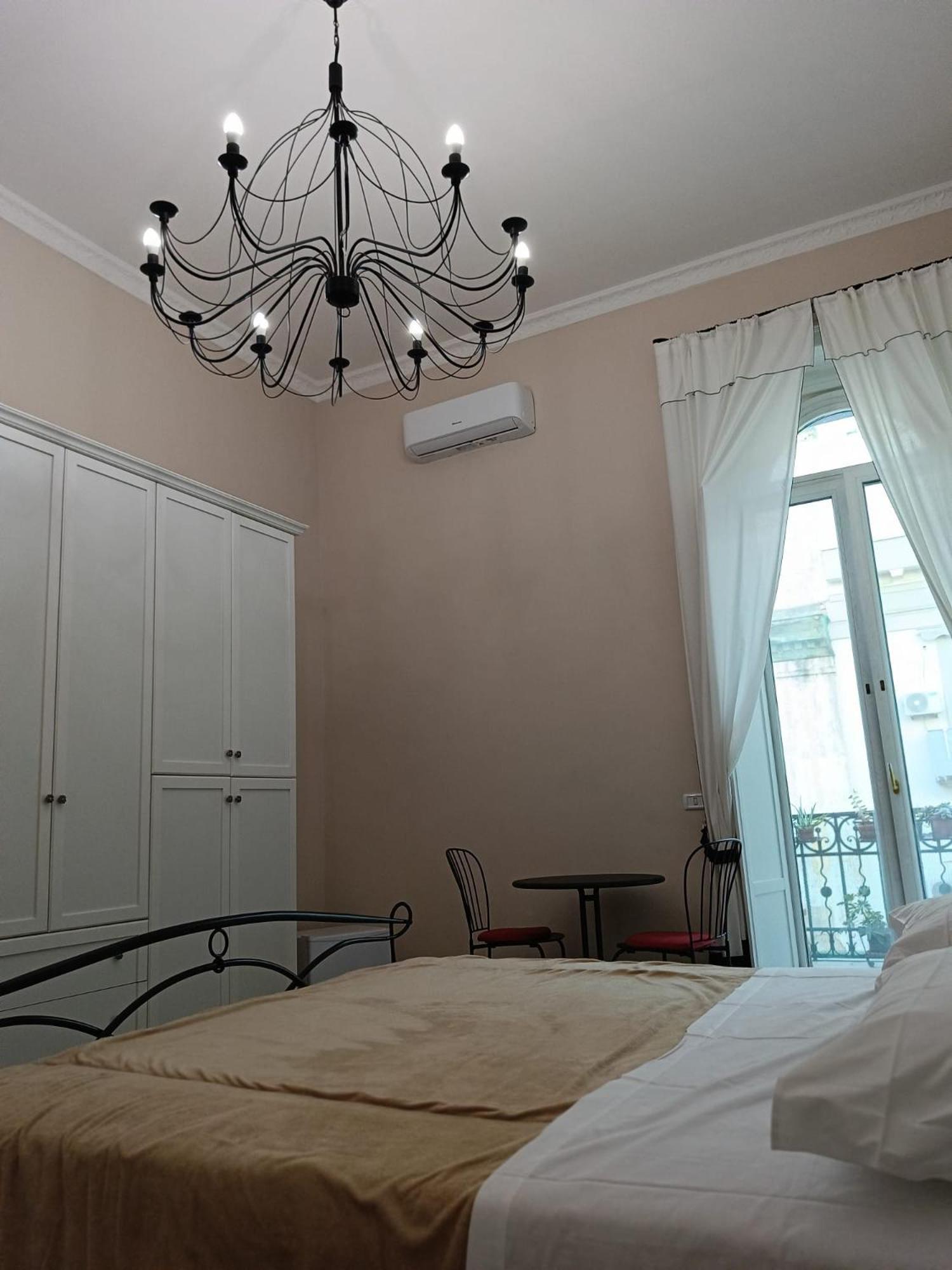 B&B Liberty House ナポリ エクステリア 写真